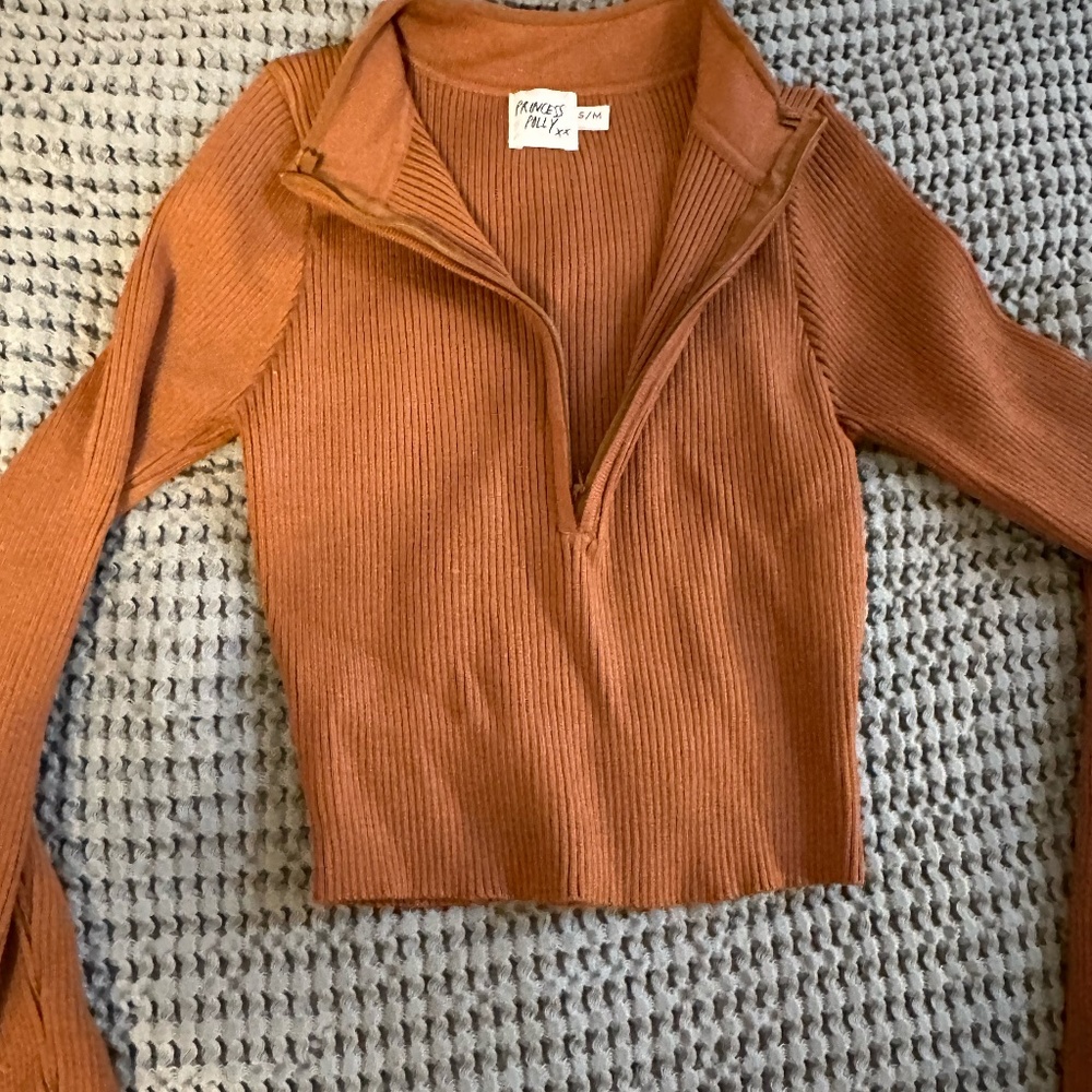 Brown Tight Cropped Long Sleeve